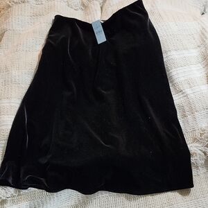 NWT LOFT Petite Black Velvet Midi Skirt 2P